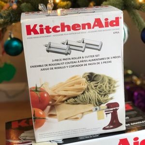 KitchenAid 3pc pasta set -roller, spag, fettuccine